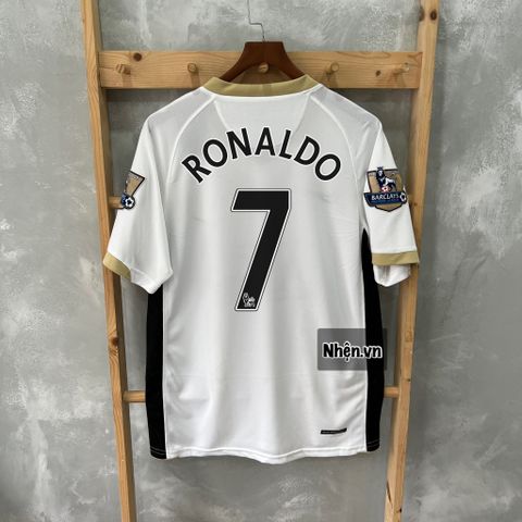 ÁO ĐẤU MANCHESTER UNITED 2006/08 RETRO HÀNG THÁI SÂN KHÁCH TRẮNG IN LOGO NHA & RONALDO #7