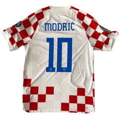 ÁO BÓNG ĐÁ TUYỂN CROATIA 2022/23 CHÍNH HÃNG SÂN NHÀ PLAYER MODRIC #10 - M (ÂU) - DN0621-100