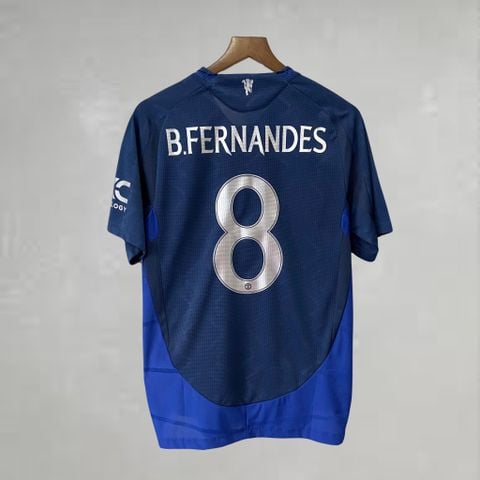 ÁO ĐẤU MANCHESTER UNITED 2024/25 HÀNG THÁI SÂN KHÁCH XANH ĐẬM PLAYER IN LOGO FA CUP & B.FERNANDES #8