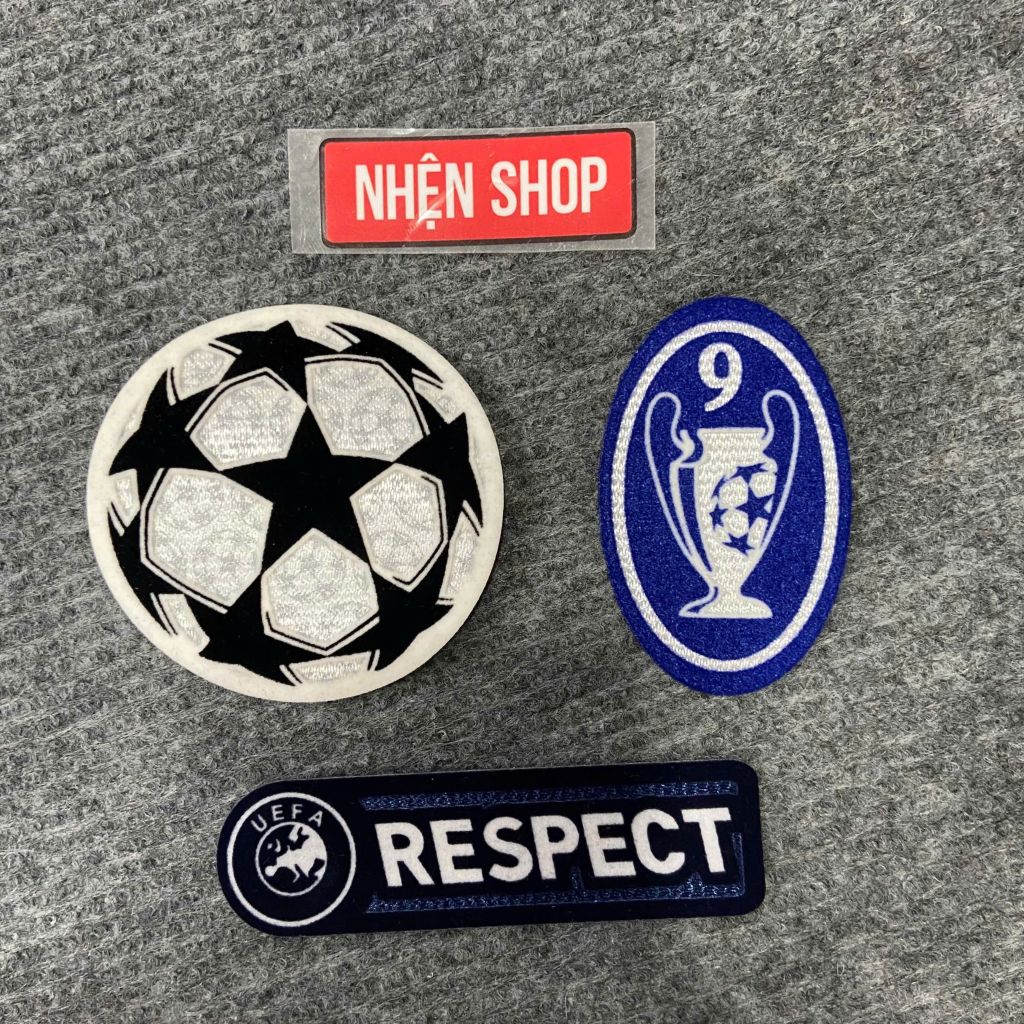 ÁO ĐẤU REAL MADRID 2011/12 RETRO HÀNG THÁI SÂN NHÀ TRẮNG SỌC VÀNG TAY NGẮN