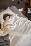  Bộ Chăn Ga Tencel 80S Freemonde Phối Trắng - Xám 