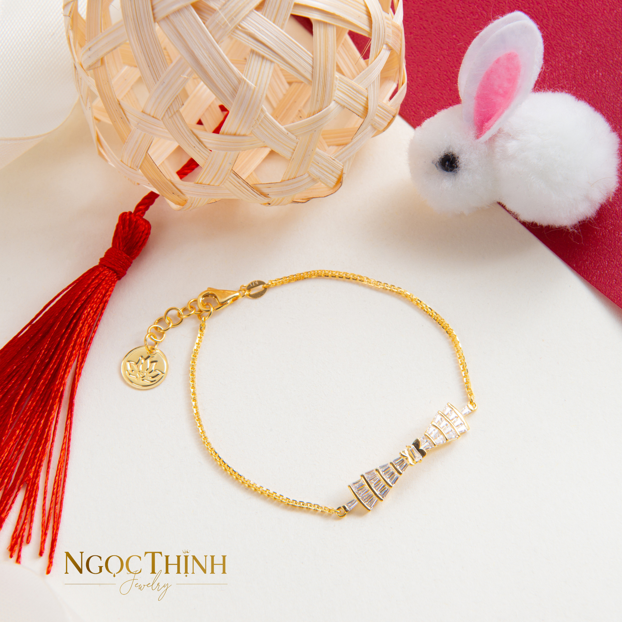 Lắc tay nữ