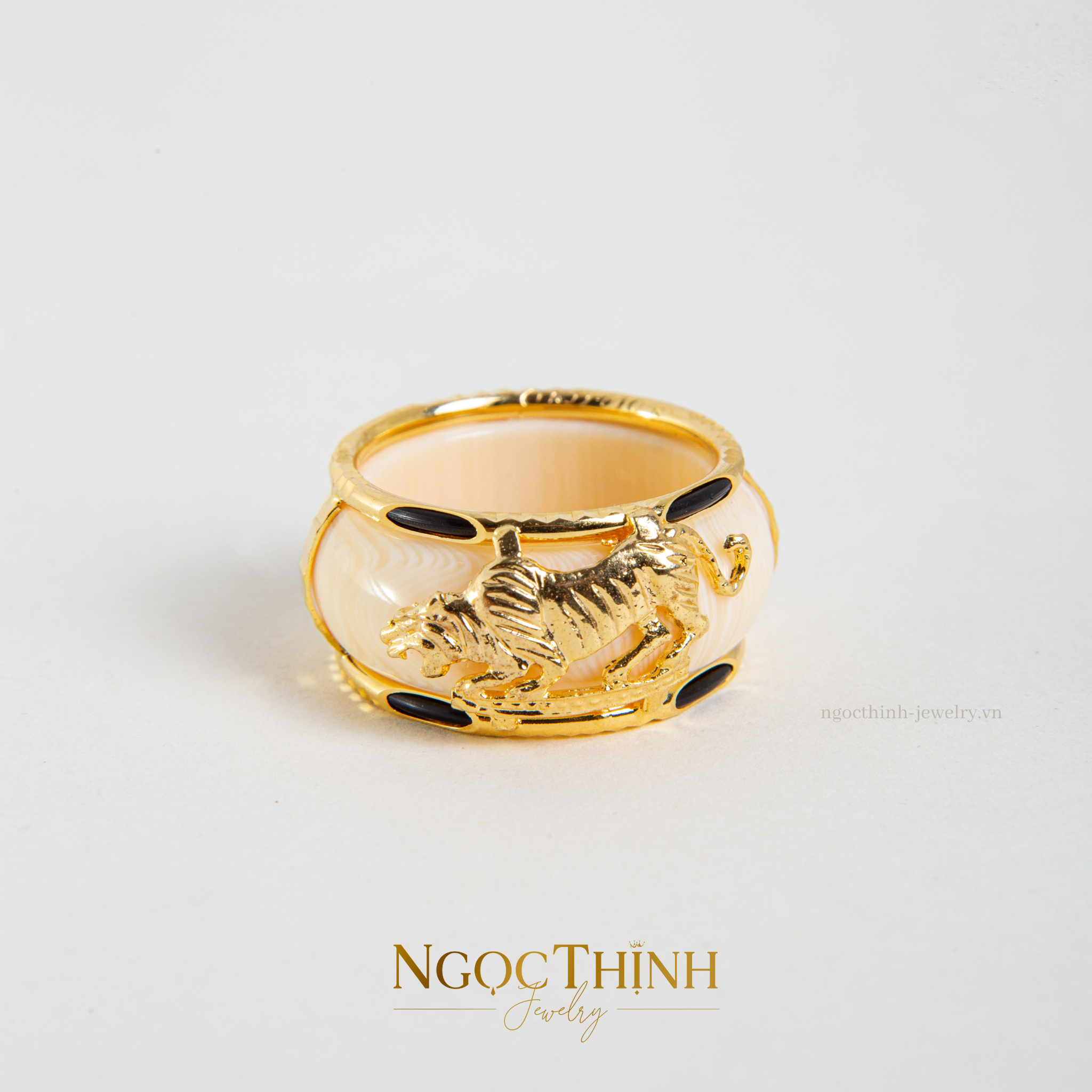 NHẪN NAM