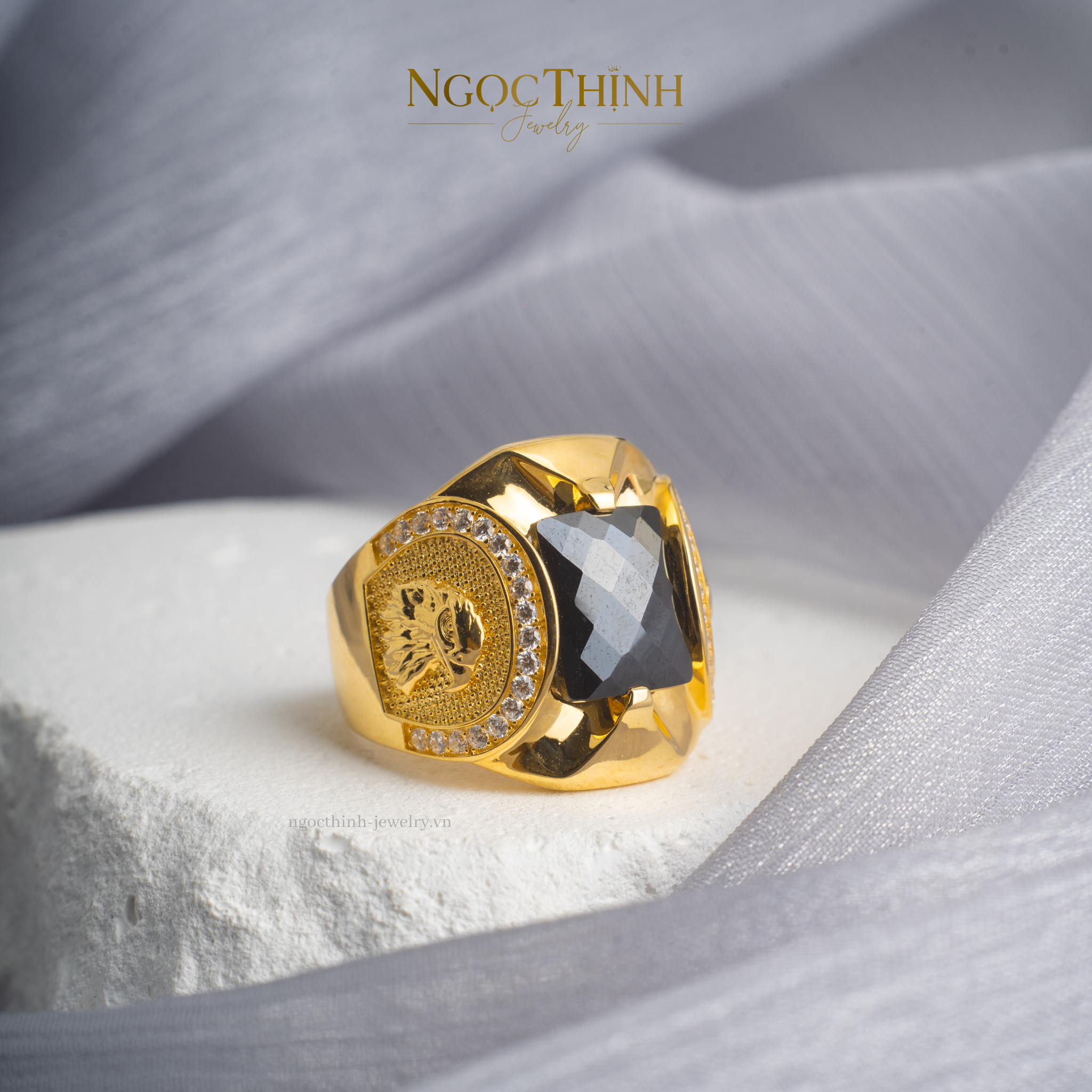 NHẪN NAM