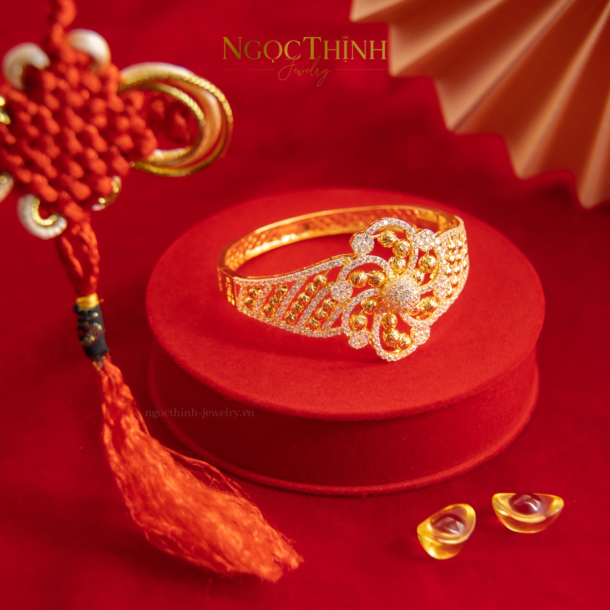Vòng tay nữ
