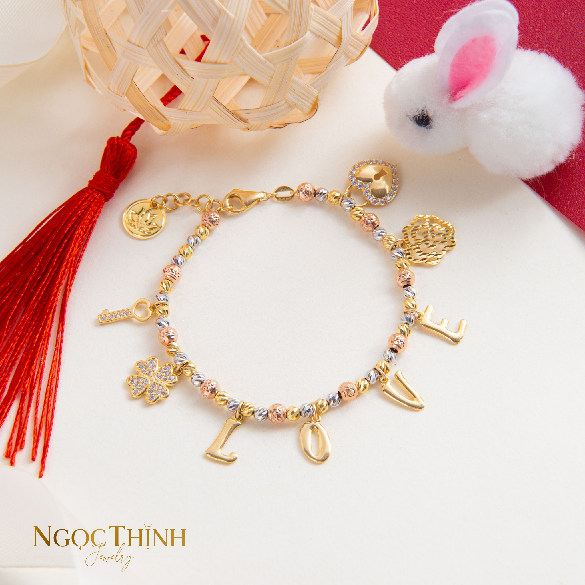 Lắc tay nữ
