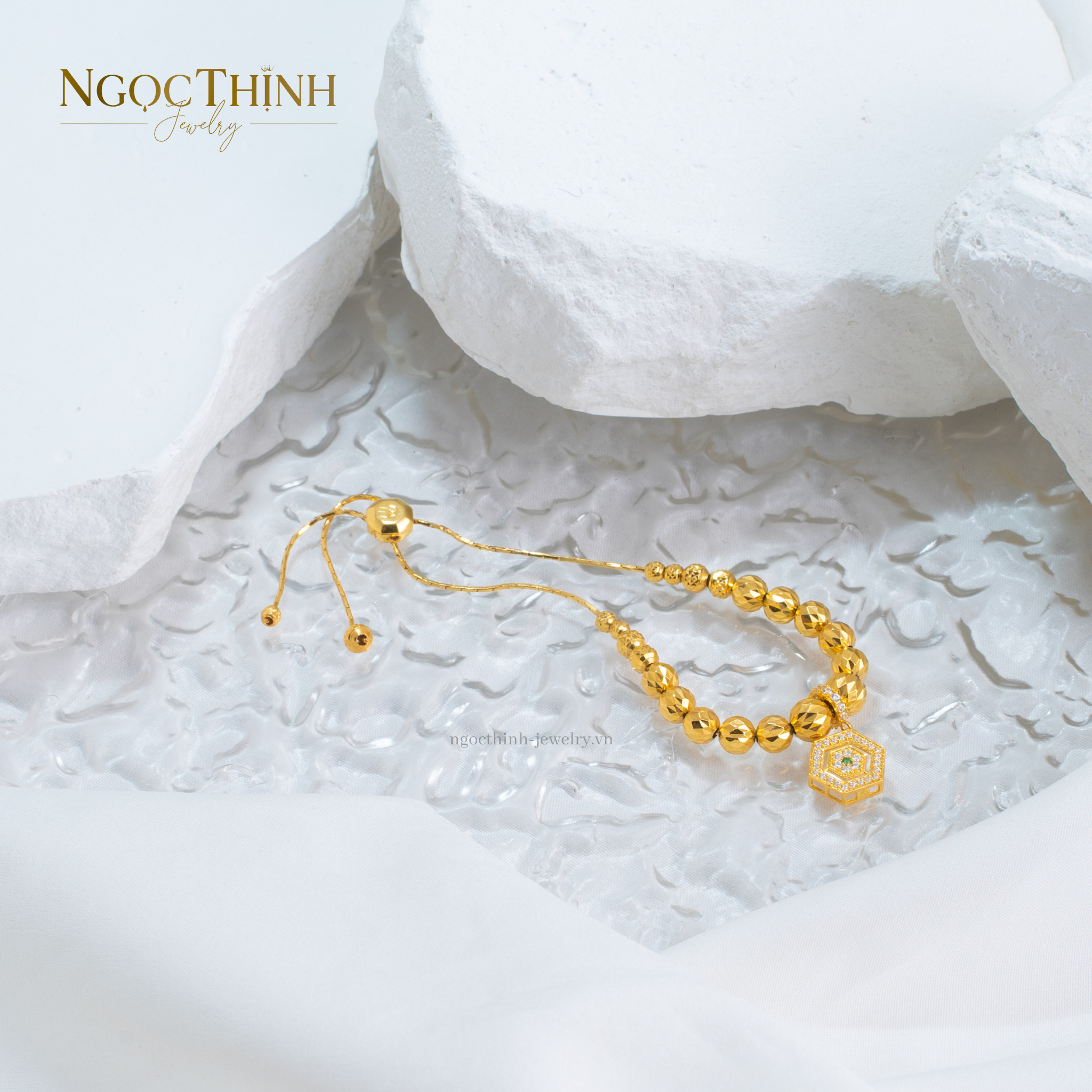 Lắc tay nữ