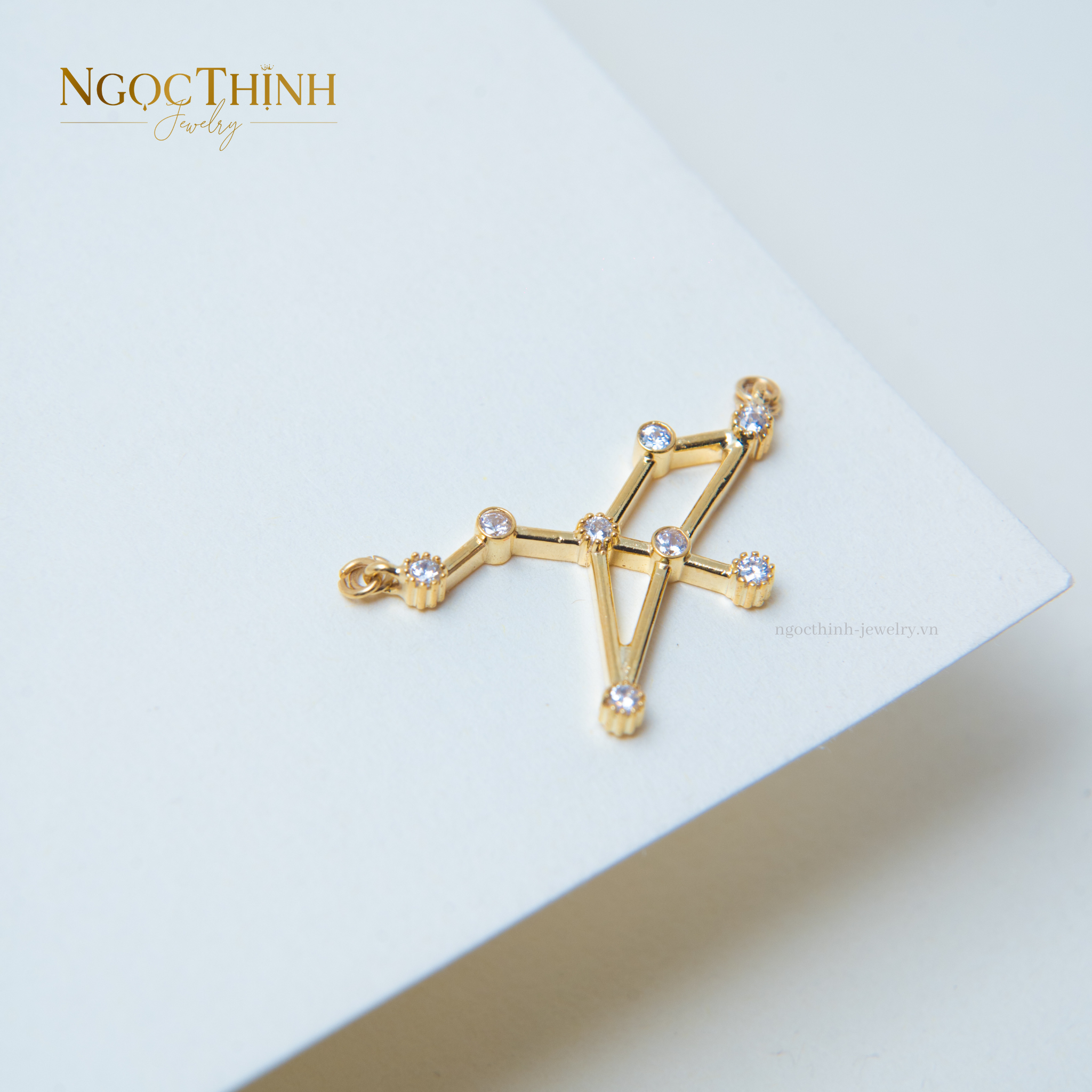 Mặt dây Sử Tử Cz