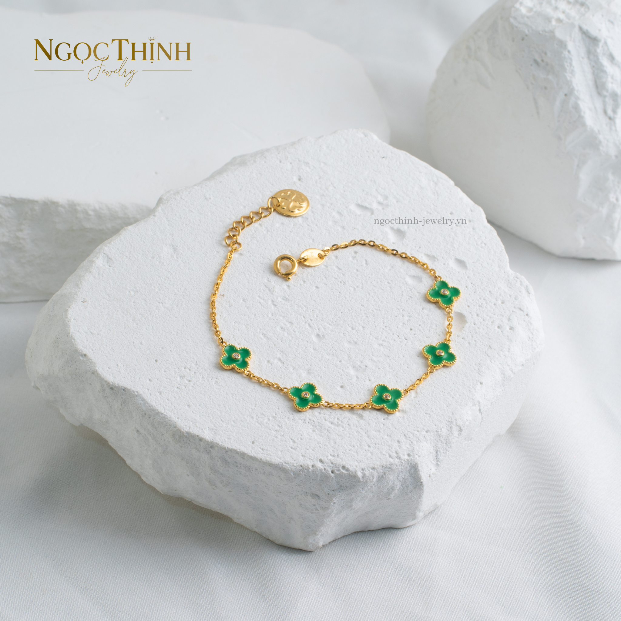 Lắc tay nữ