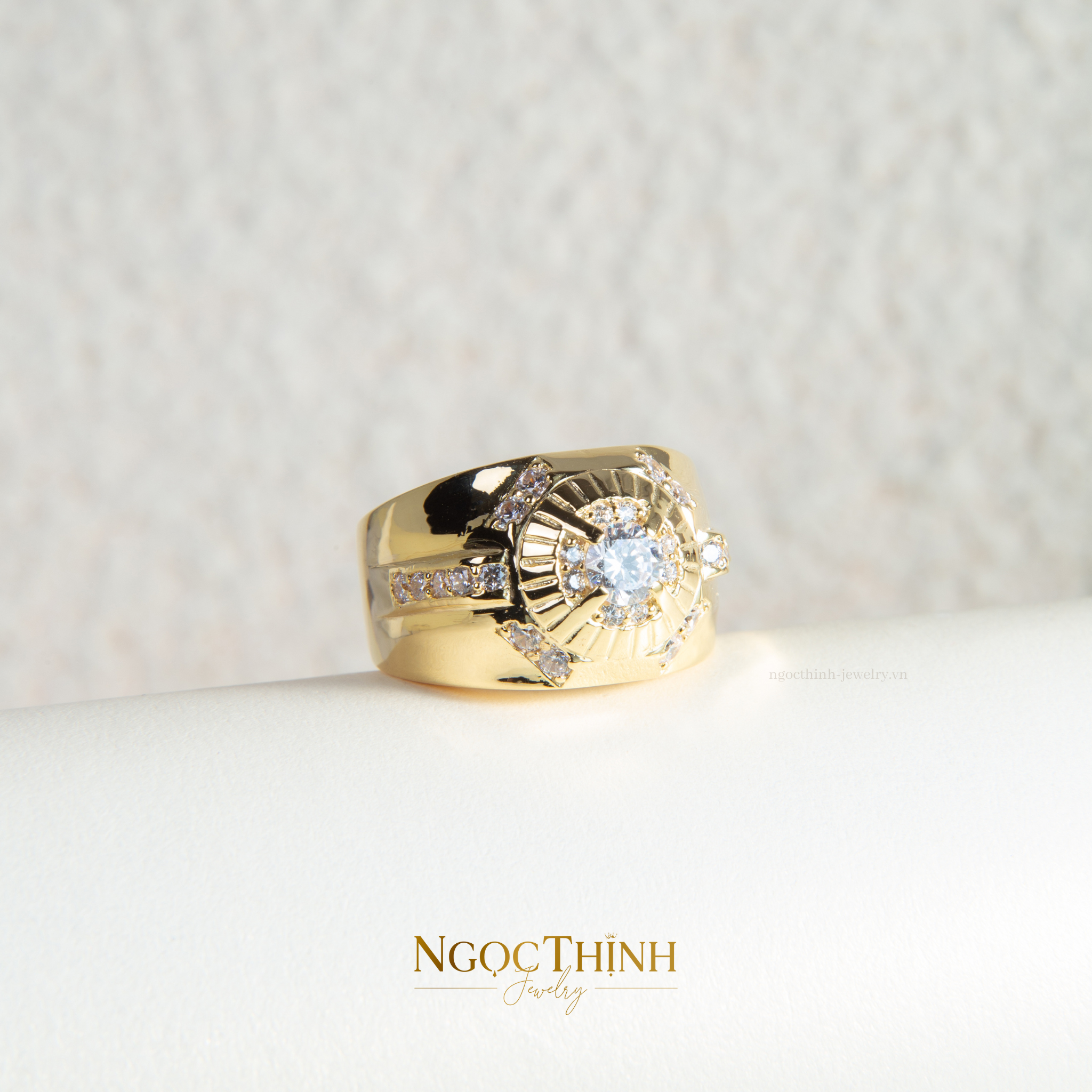 NHẪN NAM