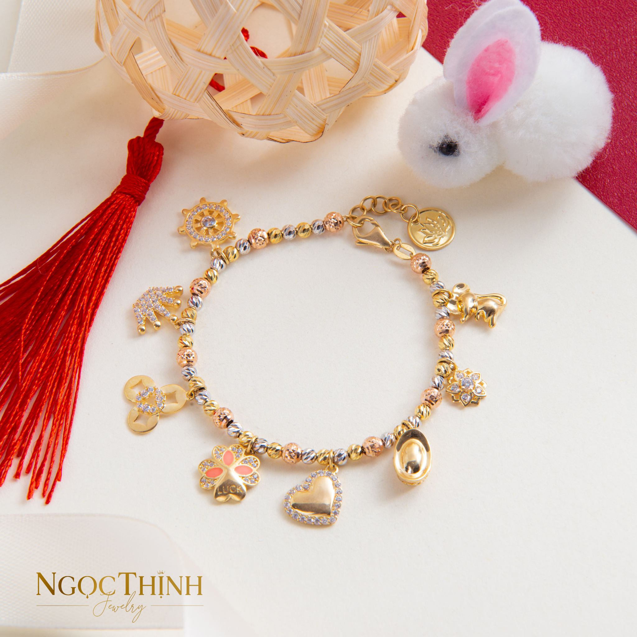 Lắc tay nữ