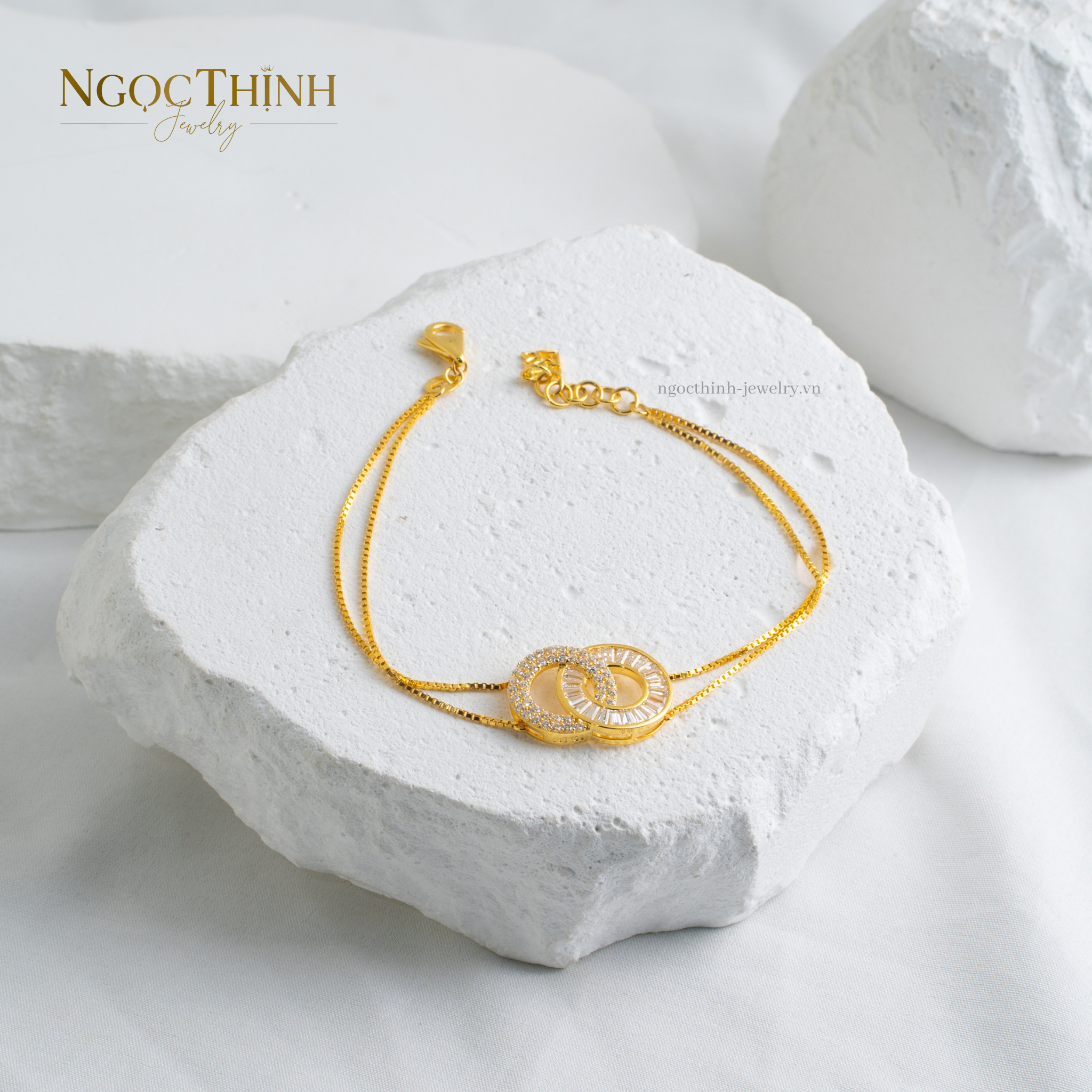 Lắc tay nữ
