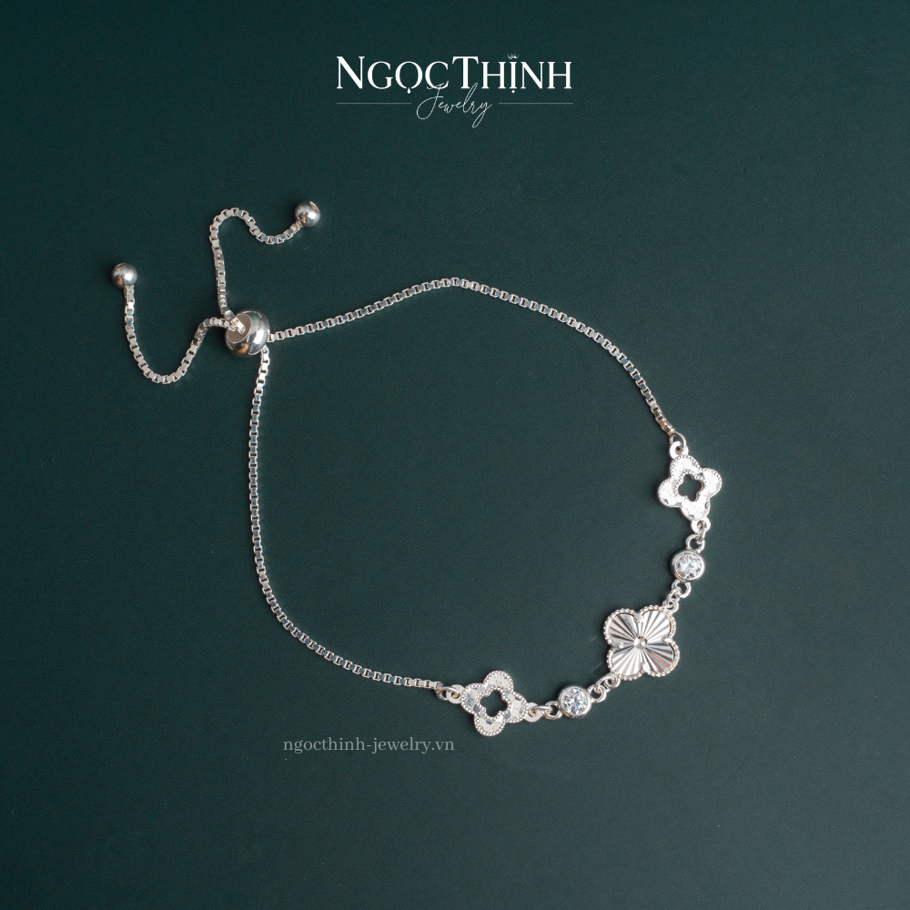 Lắc bạc nữ