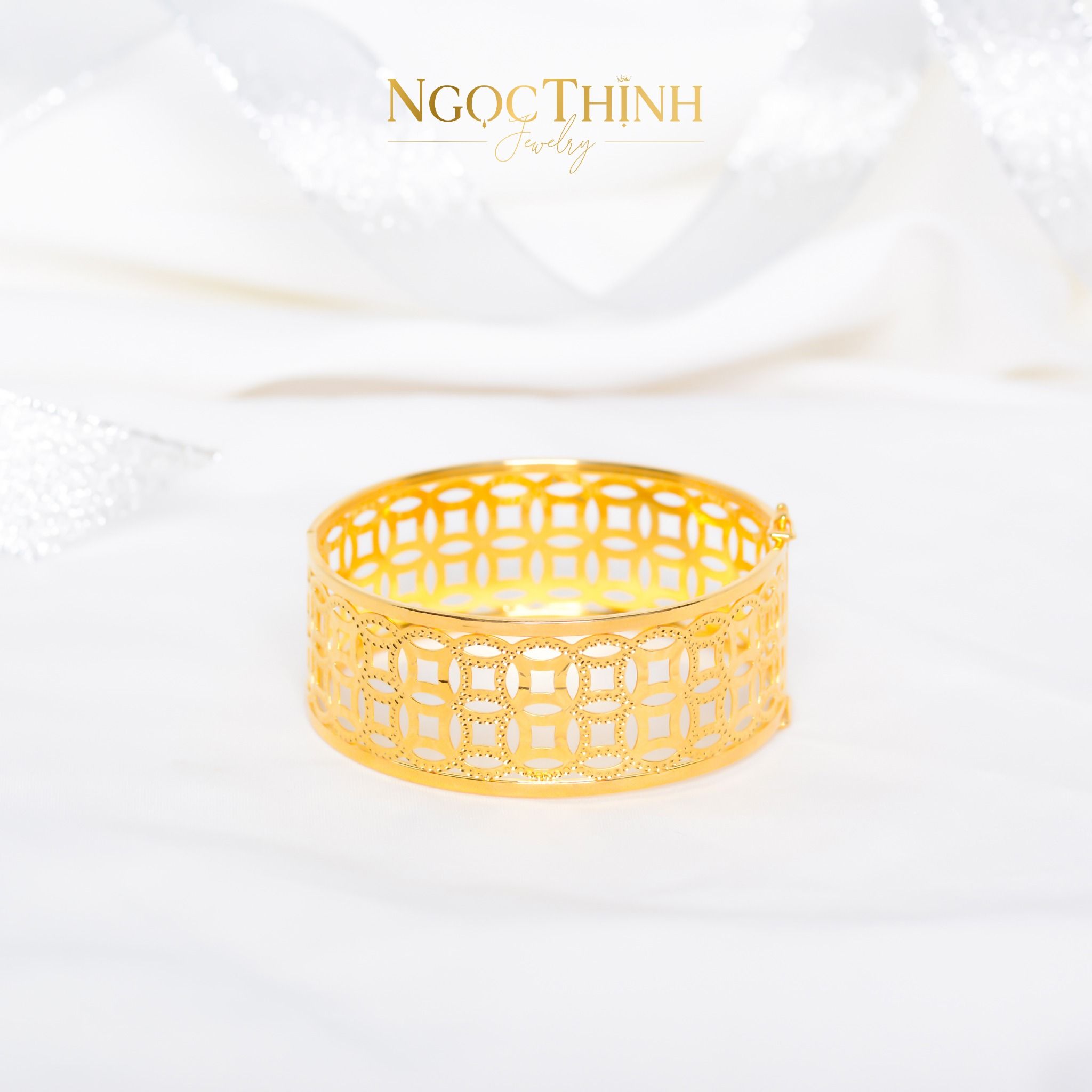 Lắc tay nữ kim tiền