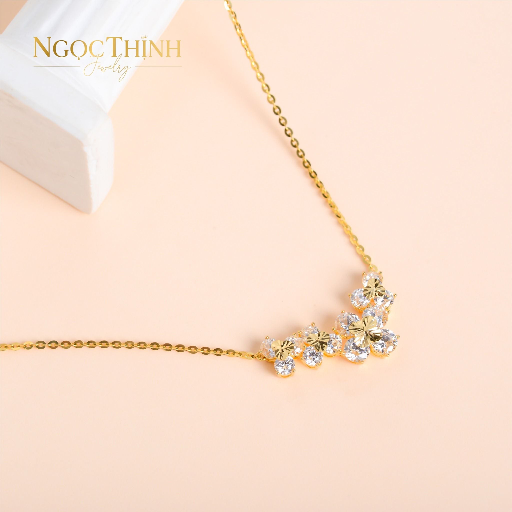 Dây chuyền liền mặt đính đá Cz