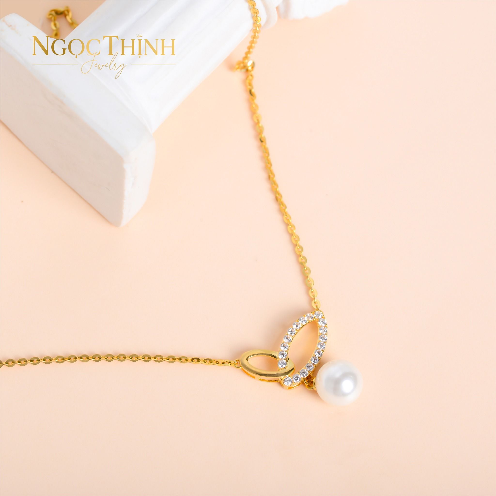 Dây chuyền liền mặt ngọc trai