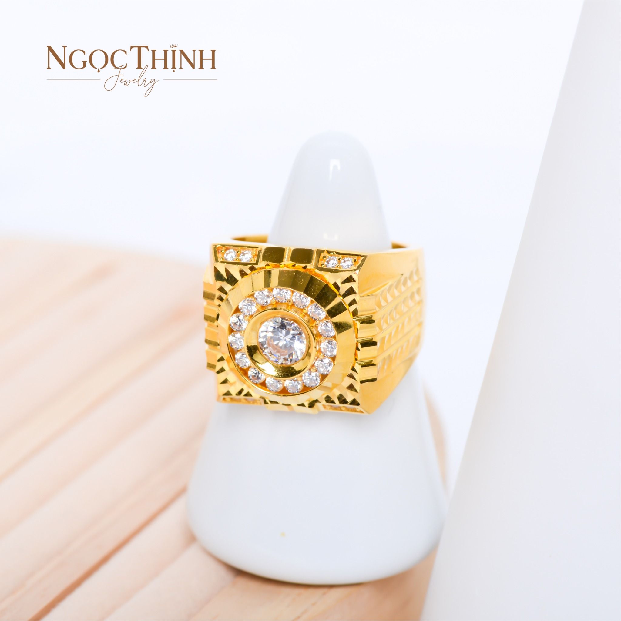 NHẪN NAM