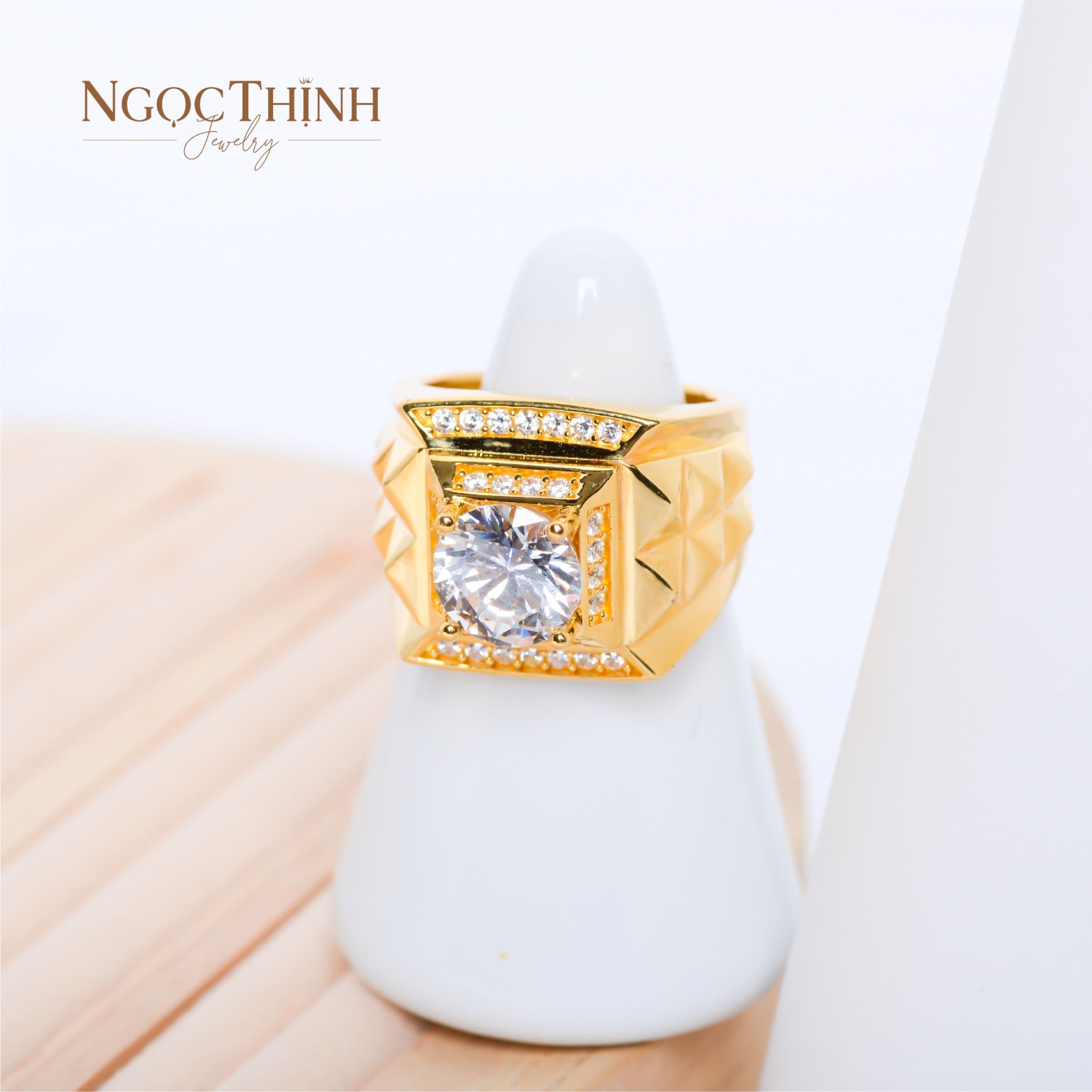 NHẪN NAM
