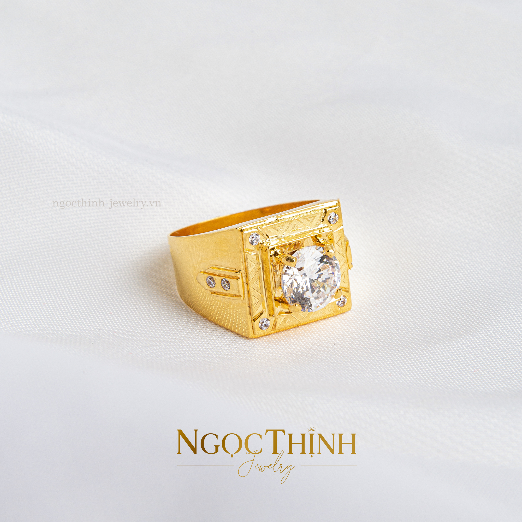 NHẪN NAM