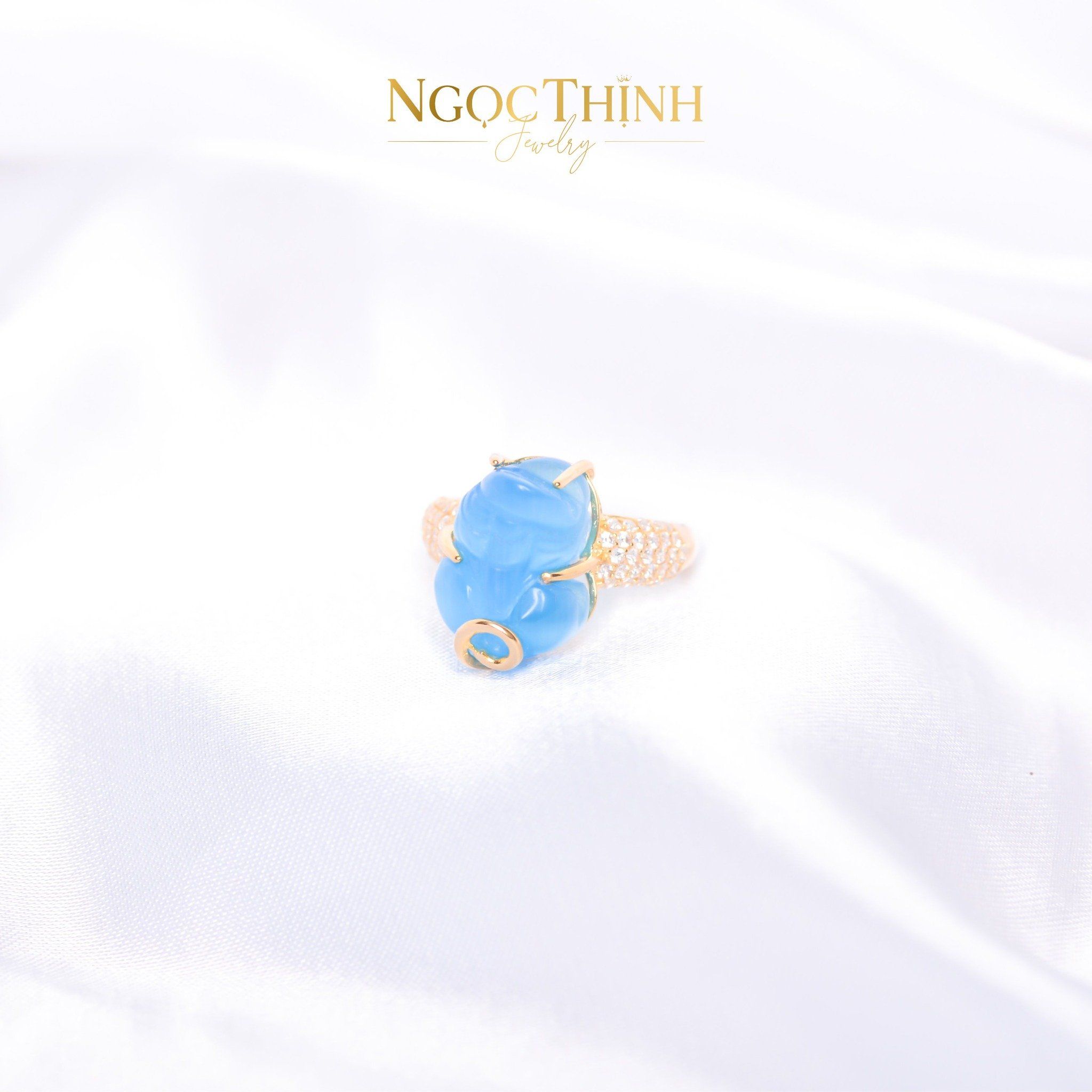 Nhẫn đá thạch anh