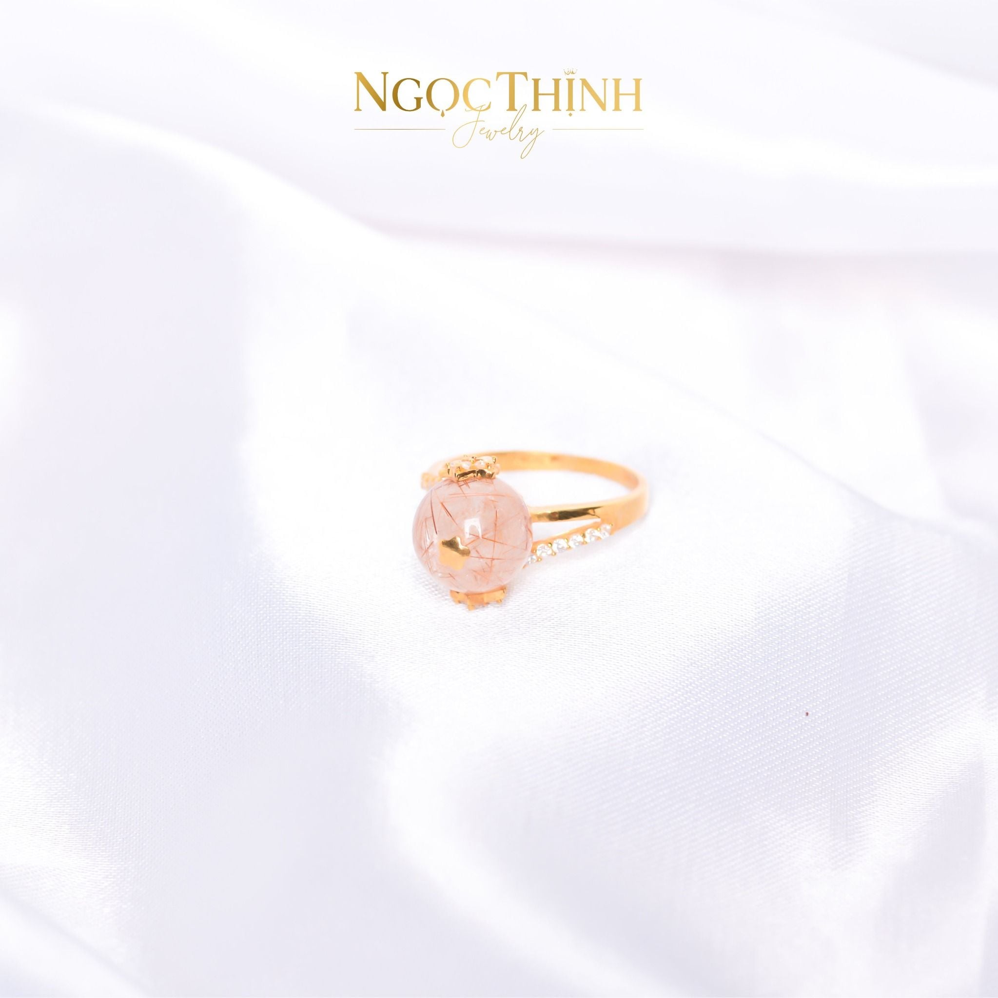 Nhẫn đá thạch anh