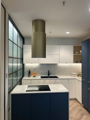 Máy hút mùi đảo Malloca Monogold K-382G