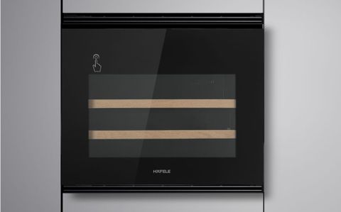 Tủ bảo quản rượu Hafele âm HW-C62BB 533.17.001