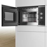 Lò vi sóng âm tủ Bosch BEL520MS0K Serie 4