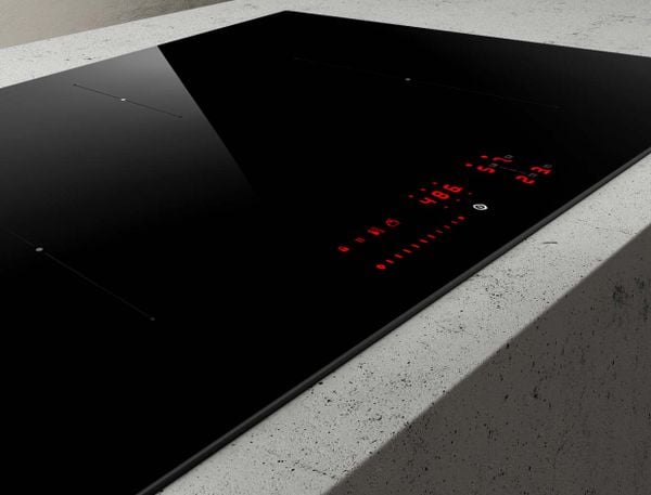 Bếp từ 4 vùng nấu Elica LIEN 804 PLUS BL PRF0183912