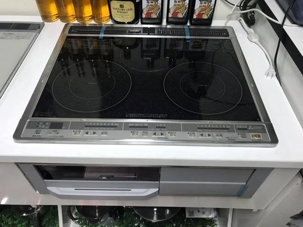 Bếp kết hợp 1 điện 2 từ Mitsubishi CS-G321M