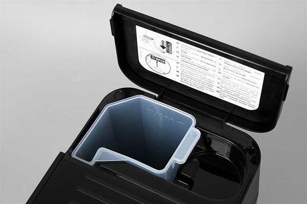 Máy pha cafe bán tự động Delonghi EC230.BK