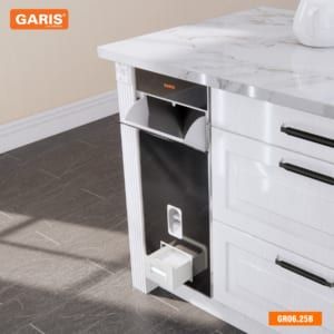 THÙNG GẠO MẶT KÍNH ĐEN TỦ DƯỚI GARIS GR06.25B