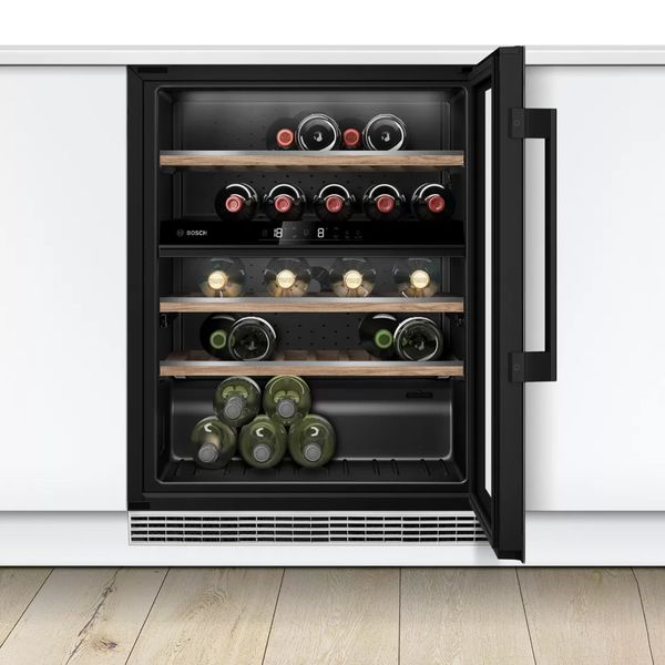 Tủ Rượu Vang Bosch 44 Chai KUW21AHG0 Serie 6