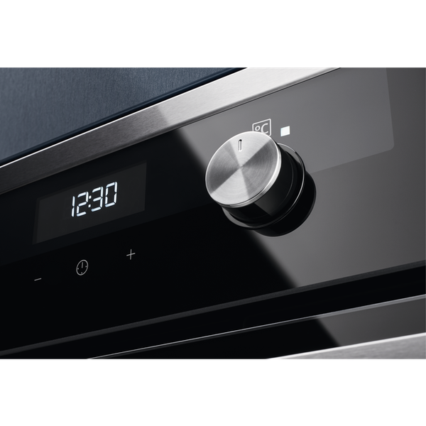 Lò nướng âm tủ Electrolux KODEC75X