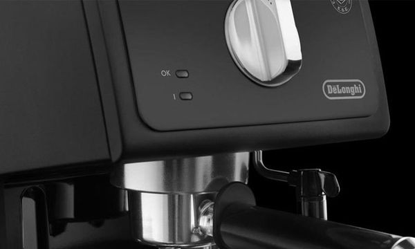 Máy pha cafe bán tự động DeLonghi ECP31.21