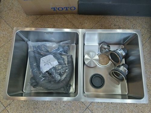 Chậu rửa bát âm Malloca MS 6081