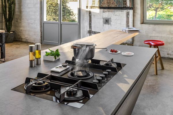 Bếp ga kết hợp hút mùi Elica NIKOLATESLA FLAME