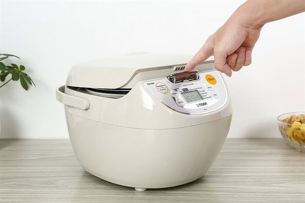 Nồi cơm điện tử Tiger 1.8 lít JBV-S18W