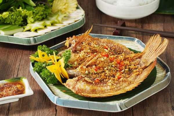  Cá hồng 1 nắng xối mỡ & mắm me 