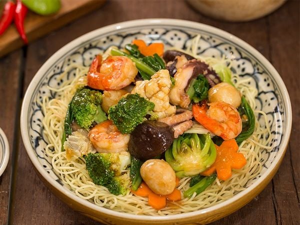  Mì xào thập cẩm 