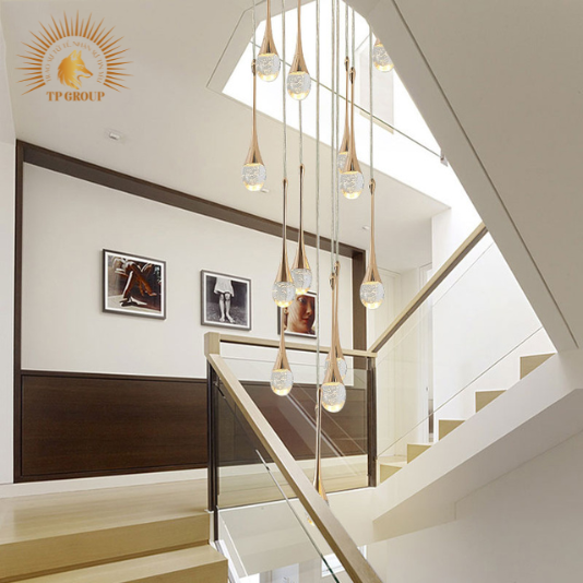 ĐÈN THẢ PHA LÊ GIỌT NƯỚC THÔNG TẦNG CAO CẤP P8231