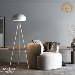 ĐÈN CÂY ĐỨNG 3 CHÂN SÁNG TẠO HX4725