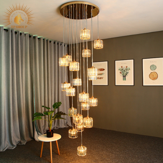 ĐÈN THẢ PHA LÊ 18 BÓNG TRANG TRÍ P8056