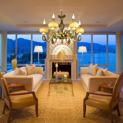 Đèn chùm đồng cổ điển