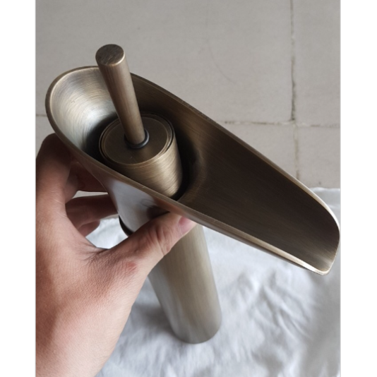 VÒI LAVABO NÓNG LẠNH KA-316