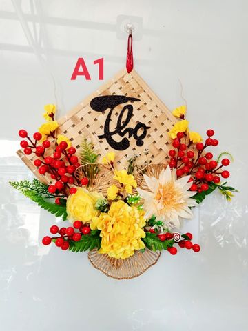 MẸT TRANG TRÍ SẮC XUÂN