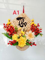 MẸT TRANG TRÍ SẮC XUÂN