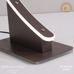 ĐÈN SÀN VÒNG CUNG SANG TRỌNG HIỆN ĐẠI YT902