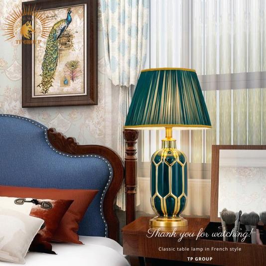 ĐÈN BÀN TRANG TRÍ CDB-6789X