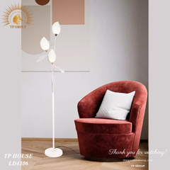 ĐÈN SÀN HOA SEN PHONG CÁCH LÃNG MẠN LD4306